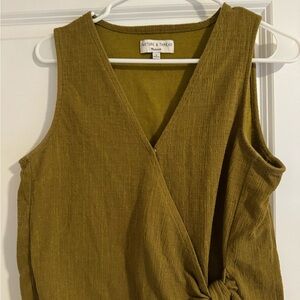 Madewell Texture & Thread Top Womens  M Green Sleeveless Wrap Tank Side Tie